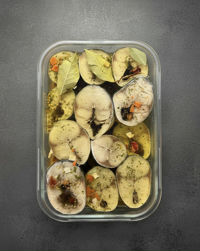 skumbr v masle Makrelové steaky – recept šéfkuchaře, LIMBO, 1000 g - Obrázek 1